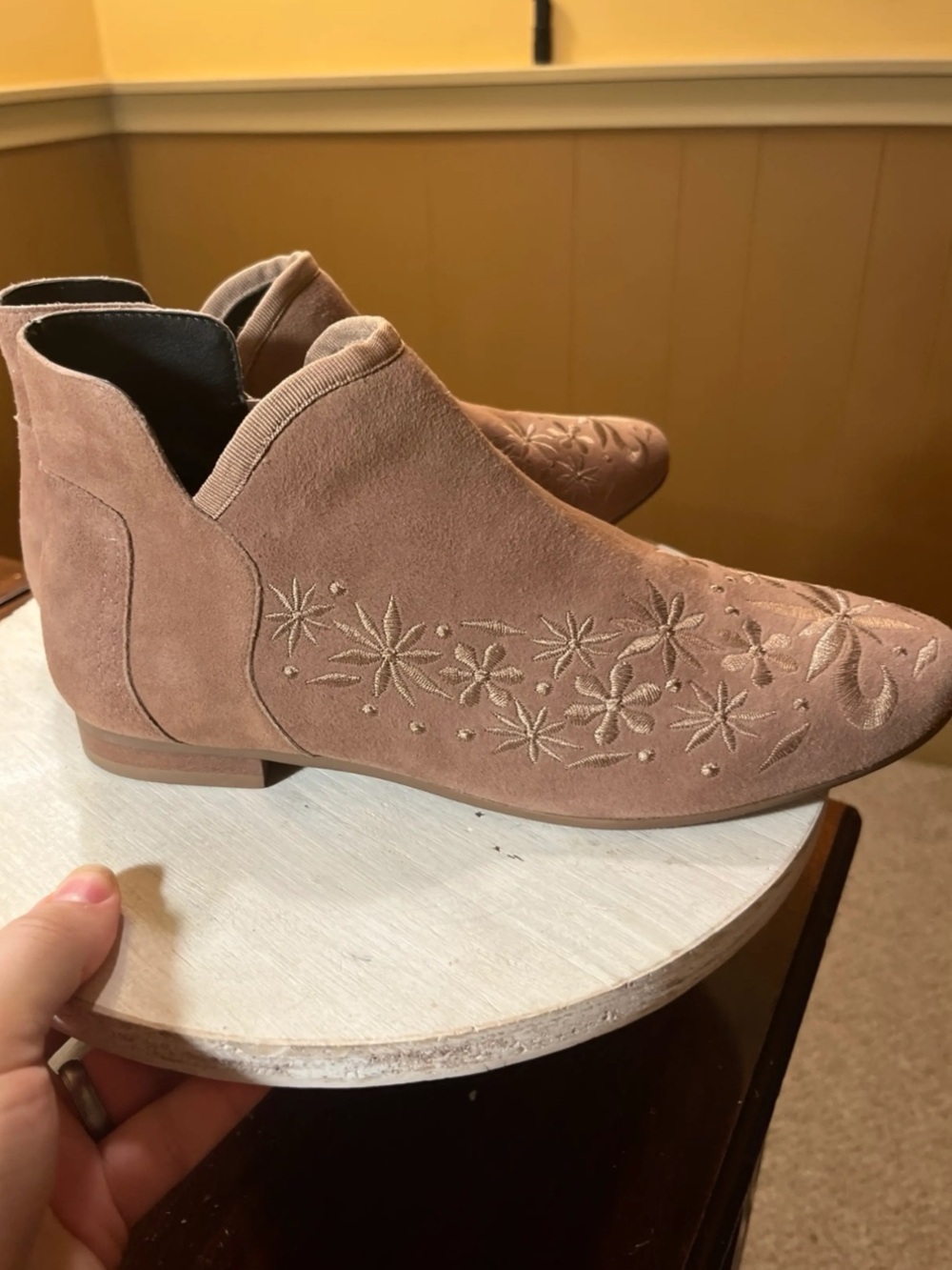 Bernardo Francine  Anthropologie Boho Suede Embroidered Tan Ankle Bootie 8